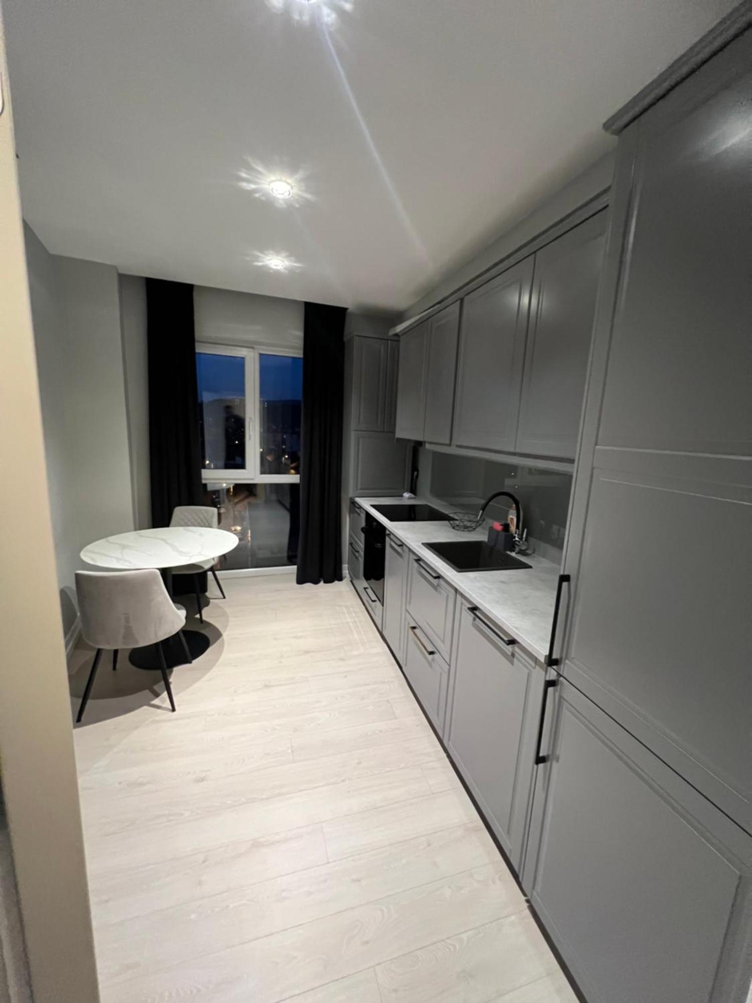 Novapart Akaasia Cluj-Napoca Ngoại thất bức ảnh